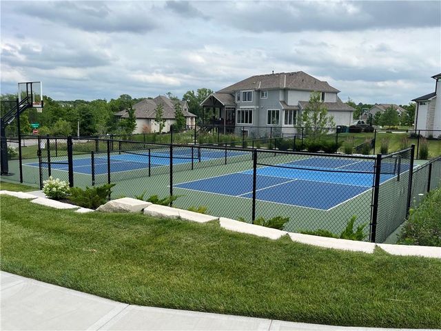 16701 Parkhill Street, Overland Park, KS 66221