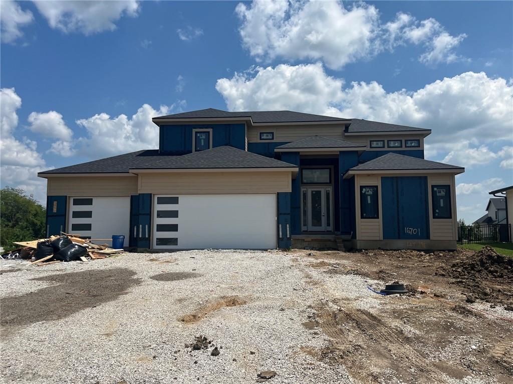 16701 Parkhill Street, Overland Park, KS 66221
