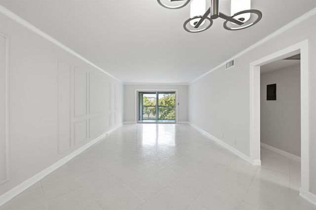 2006 Granada Drive M3, Coconut Creek, FL 33066
