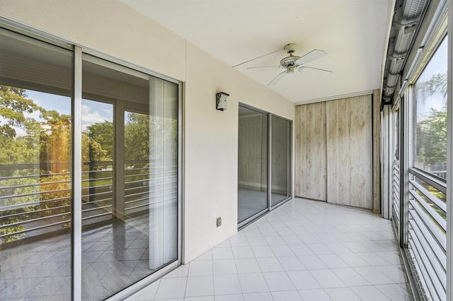 2006 Granada Drive M3, Coconut Creek, FL 33066