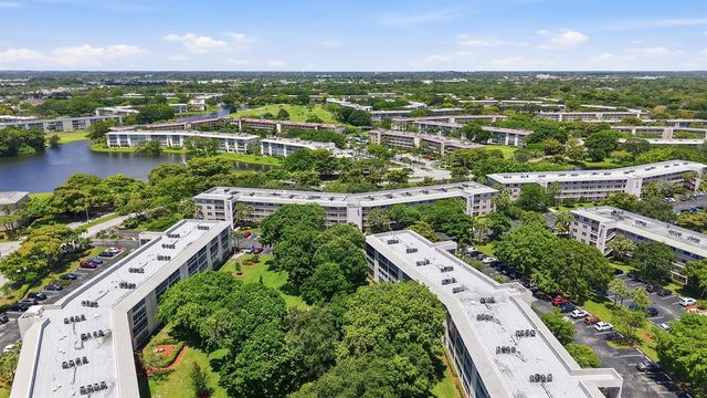 2006 Granada Drive M3, Coconut Creek, FL 33066
