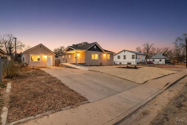 1725 Brown Ave, Pueblo, CO 81004