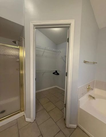 7370 Ridge Edge Court, C, Florence, KY 41042