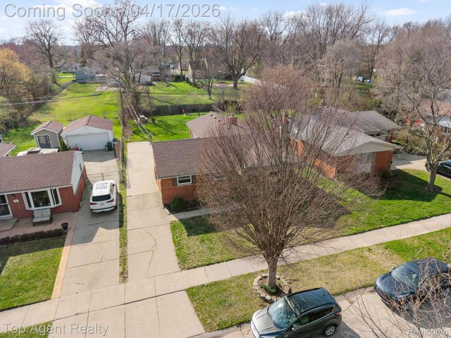 1973 Alexander Drive, Troy, MI 48083