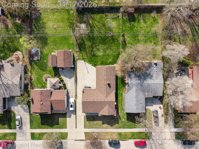 1973 Alexander Drive, Troy, MI 48083