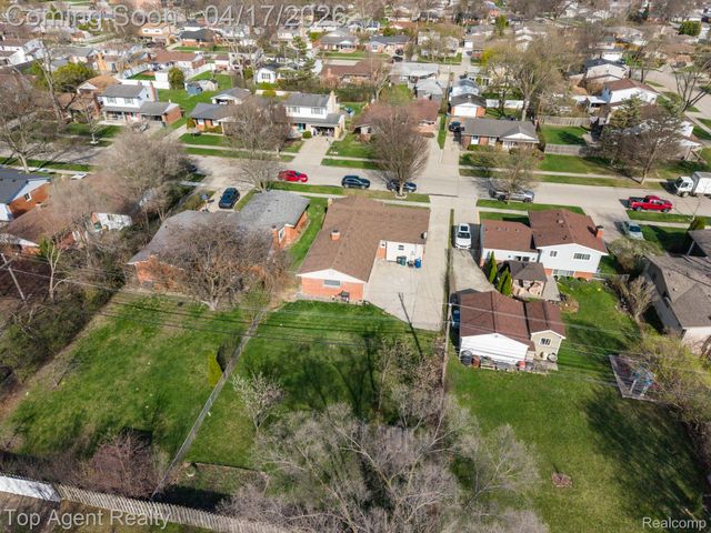 1973 Alexander Drive, Troy, MI 48083