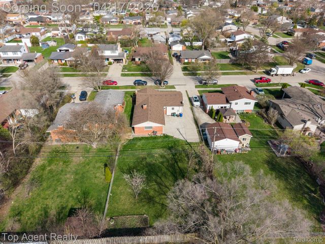 1973 Alexander Drive, Troy, MI 48083