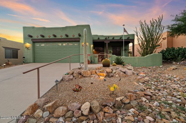 2040 S Doubletree Lane, Tucson, AZ 85713