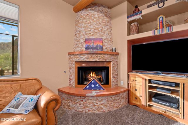 2040 S Doubletree Lane, Tucson, AZ 85713