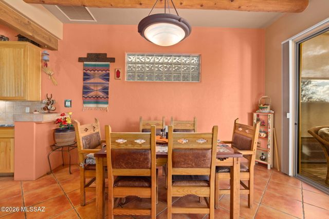 2040 S Doubletree Lane, Tucson, AZ 85713