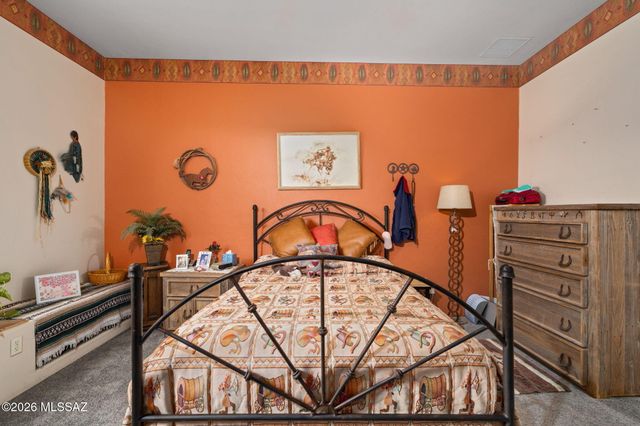 2040 S Doubletree Lane, Tucson, AZ 85713
