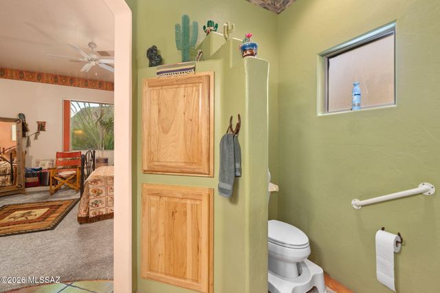 2040 S Doubletree Lane, Tucson, AZ 85713