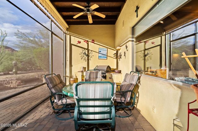 2040 S Doubletree Lane, Tucson, AZ 85713