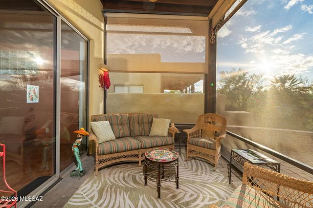 2040 S Doubletree Lane, Tucson, AZ 85713