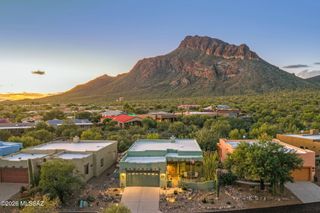 2040 S Doubletree Lane, Tucson, AZ 85713