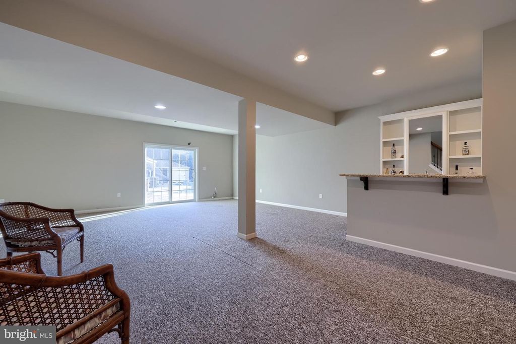 39 WHEATLAND CIR, Lebanon, PA 17042