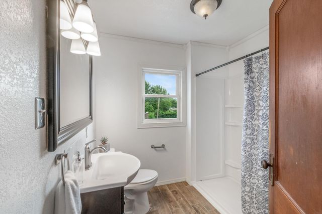 1703 Baltimore Street, Waterloo, IA 50702