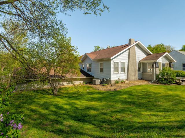 1703 Baltimore Street, Waterloo, IA 50702