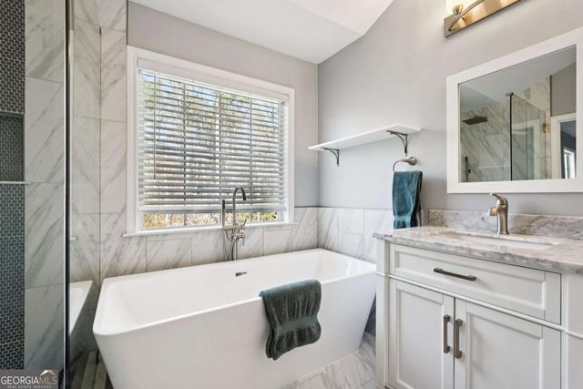 2309 Wickingham Drive NE, Marietta, GA 30066