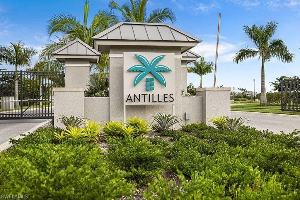 280 Indies DR E 101,102,201,202, NAPLES, FL 34114 — photo 3