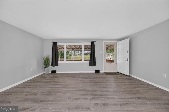 251 9TH ST, Pasadena, MD 21122
