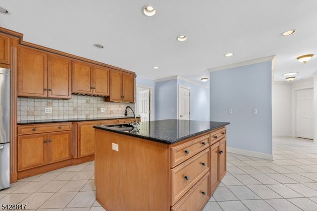 1393 Mallard Dr, Bridgewater Twp., NJ 08836