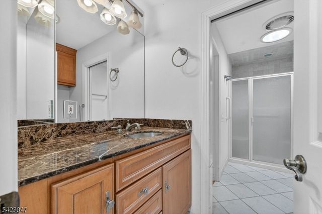 1393 Mallard Dr, Bridgewater Twp., NJ 08836