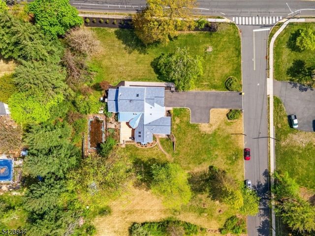 1393 Mallard Dr, Bridgewater Twp., NJ 08836