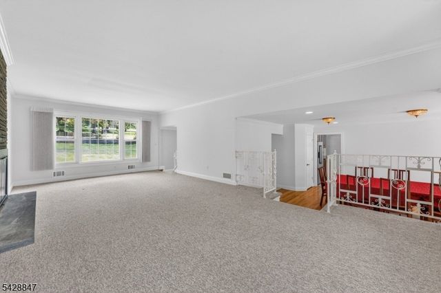 1393 Mallard Dr, Bridgewater Twp., NJ 08836