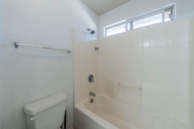 7042 Hedgebrook Drive, Dallas, TX 75249