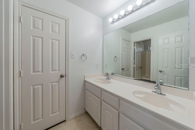 7042 Hedgebrook Drive, Dallas, TX 75249