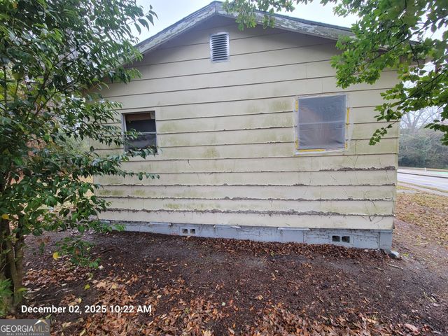 1942 Walnut Street, Macon, GA 31201