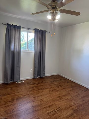 14510 Hoerning Avenue, Warren, MI 48088