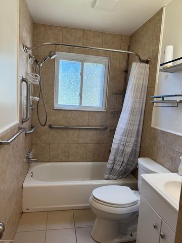 14510 Hoerning Avenue, Warren, MI 48088