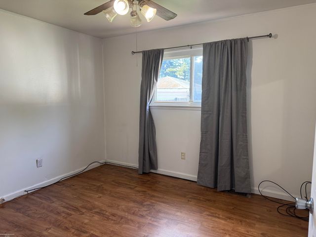 14510 Hoerning Avenue, Warren, MI 48088