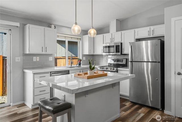 11003 184th Avenue E, Bonney Lake, WA 98391
