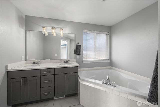 11003 184th Avenue E, Bonney Lake, WA 98391