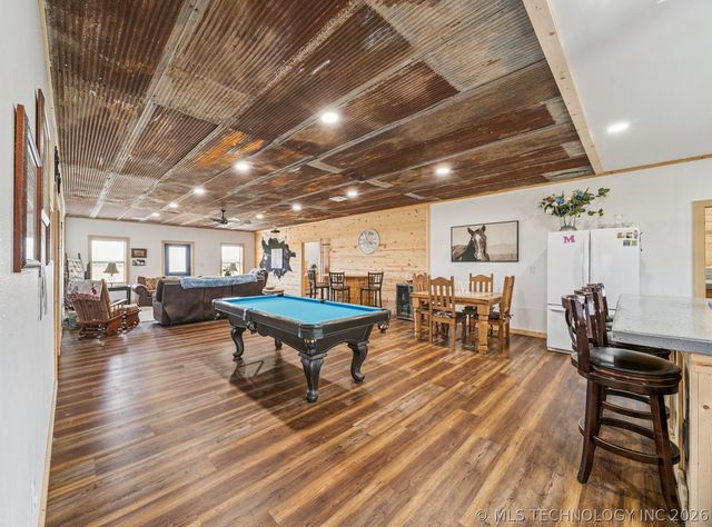 1450 W 520 Road, Pryor, OK 74361