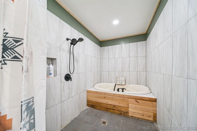 1450 W 520 Road, Pryor, OK 74361