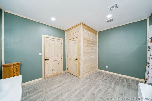 1450 W 520 Road, Pryor, OK 74361