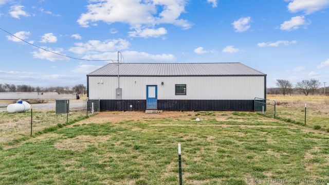 1450 W 520 Road, Pryor, OK 74361