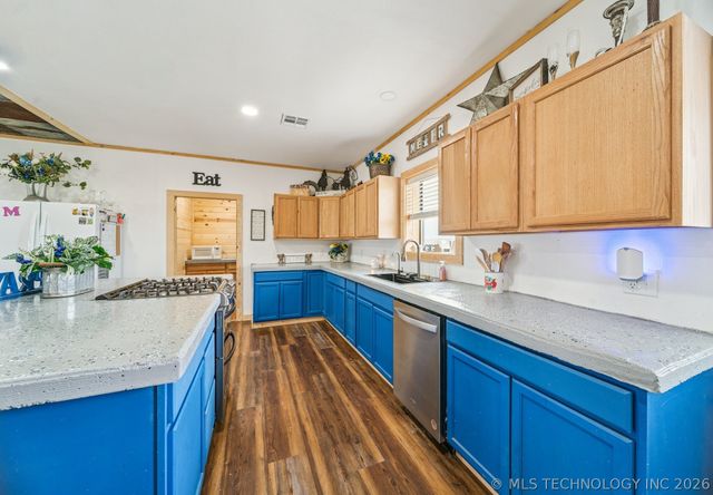 1450 W 520 Road, Pryor, OK 74361