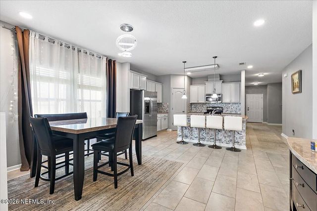 10400 ADDISON LAKES Drive, Jacksonville, FL 32257