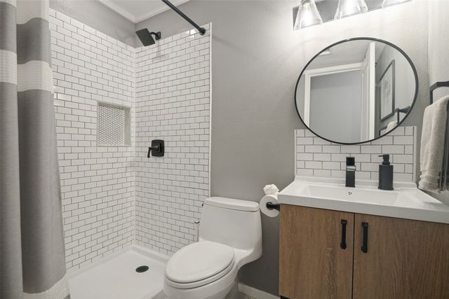 1102 Woodland Way, Richardson, TX 75080