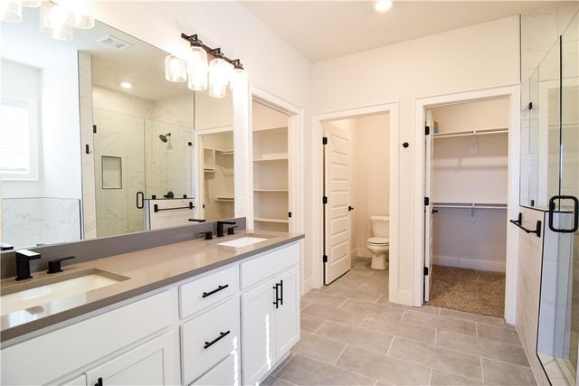 1608 S 23rd Place, Rogers, AR 72758