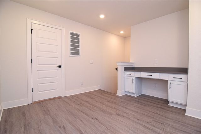 1608 S 23rd Place, Rogers, AR 72758