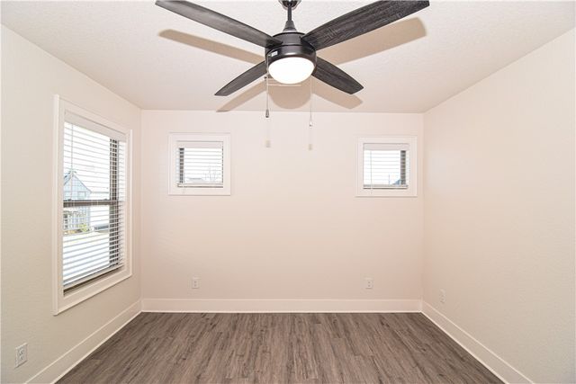 1608 S 23rd Place, Rogers, AR 72758