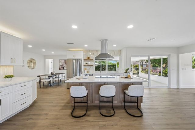 6735 KEYSTONE DRIVE, Sarasota, FL 34231