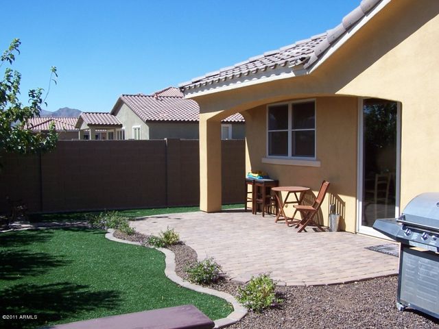 18259 W CAROL Avenue, Waddell, AZ 85355