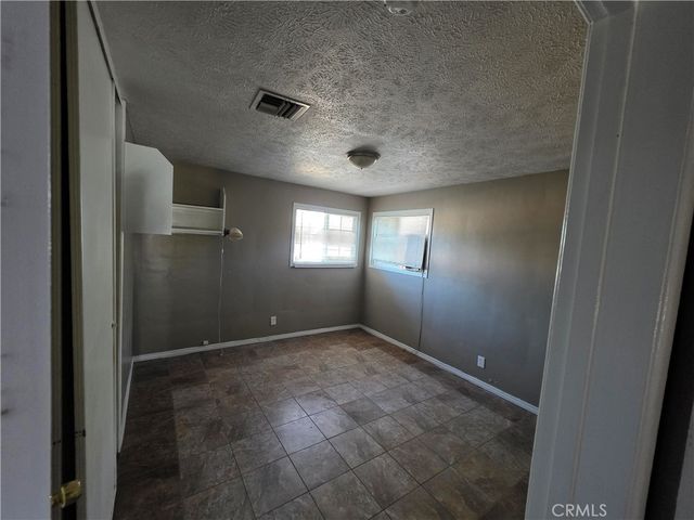 44108 Gadsden Avenue, Lancaster, CA 93534
